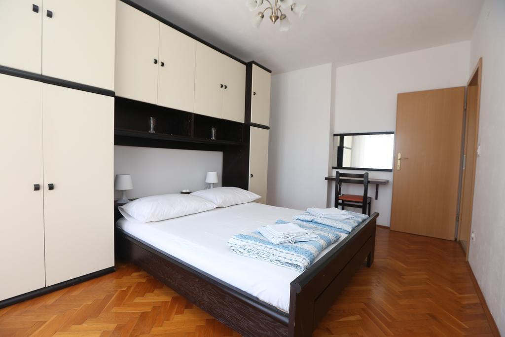 Apartment Davorka Primošten Zewnętrze zdjęcie