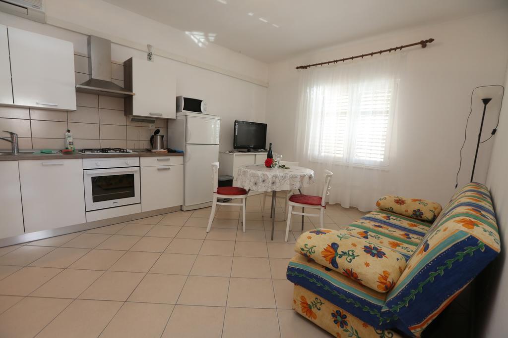Apartment Davorka Primošten Zewnętrze zdjęcie